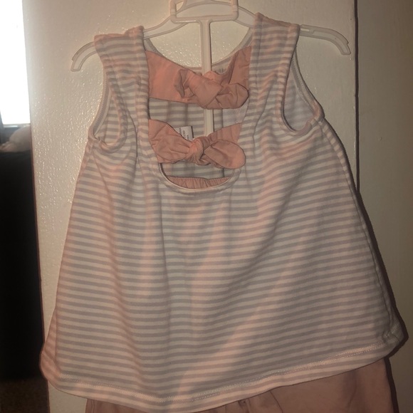 Tahari baby - Picture 2 of 4